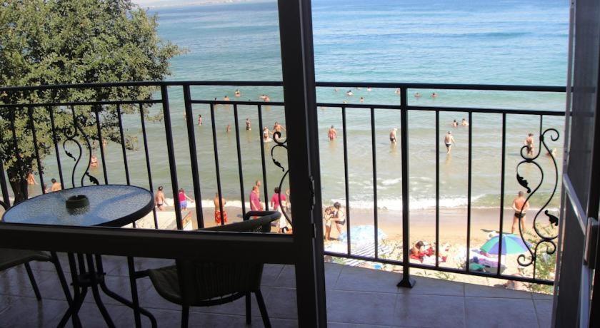 Villa Lazuren Bryag 2 Chernomorets Habitación foto