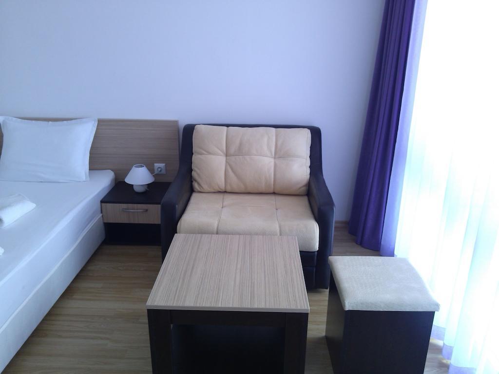 Villa Lazuren Bryag 2 Chernomorets Habitación foto