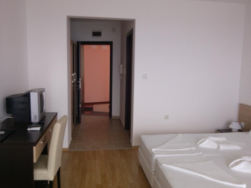 Villa Lazuren Bryag 2 Chernomorets Habitación foto