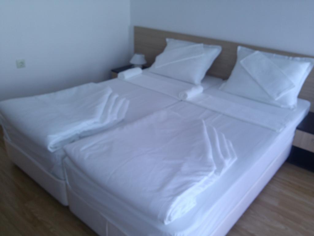 Villa Lazuren Bryag 2 Chernomorets Habitación foto