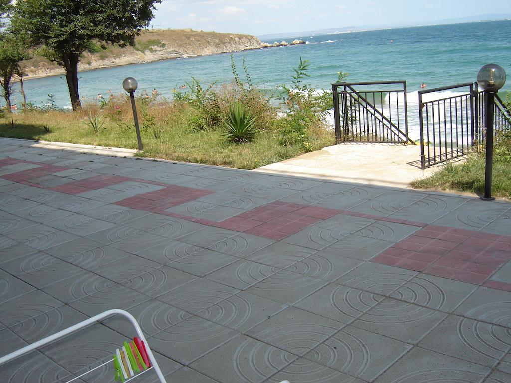 Villa Lazuren Bryag 2 Chernomorets Habitación foto